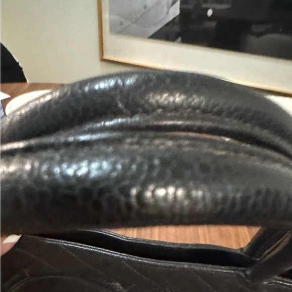 Chanel Caviar Skin Black Medallion Tote Shoulder Bag Large CC Logo - Picture 5 of 8